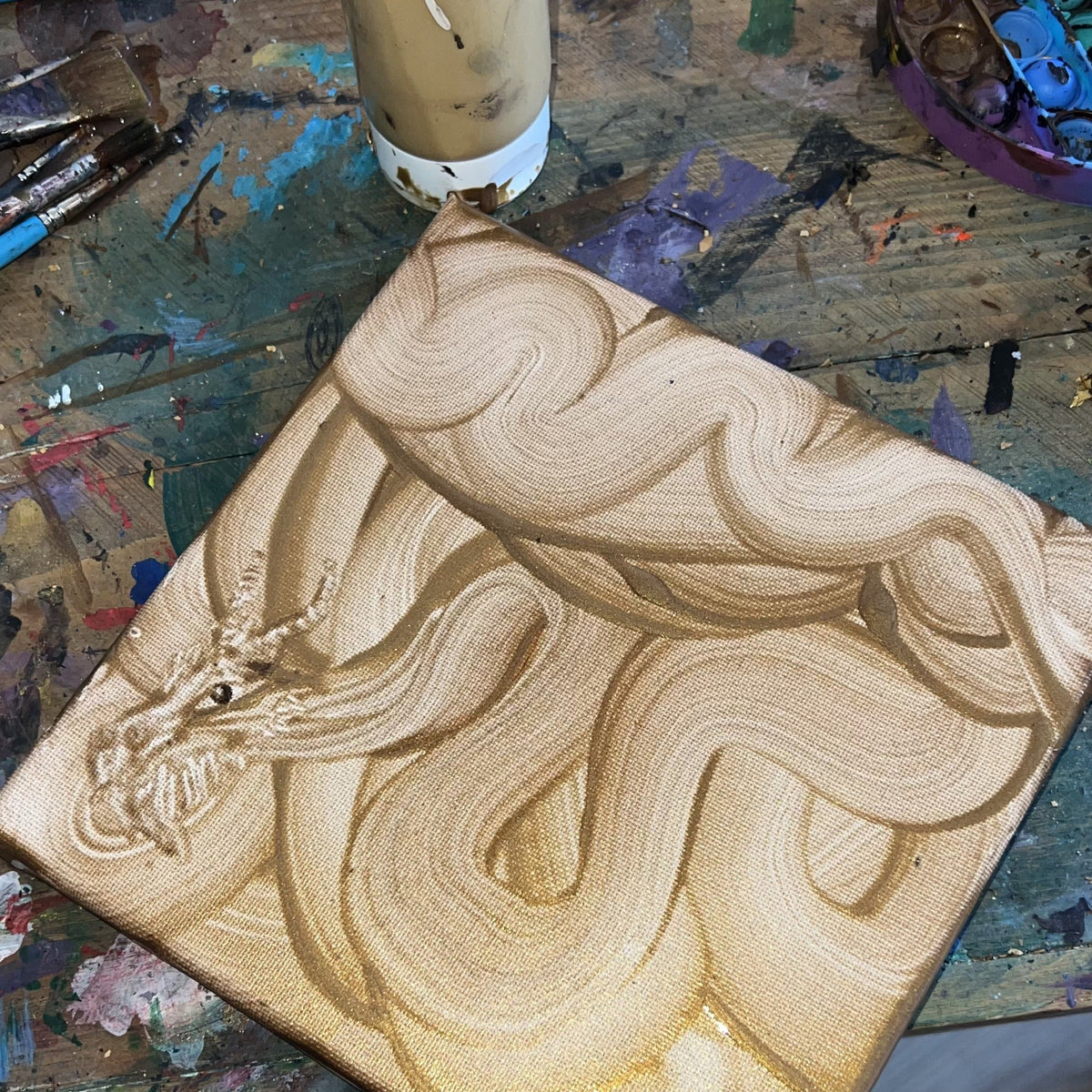 Flusso di drago d'oro, acrilico su tela 20x20 cm, BiancoMat