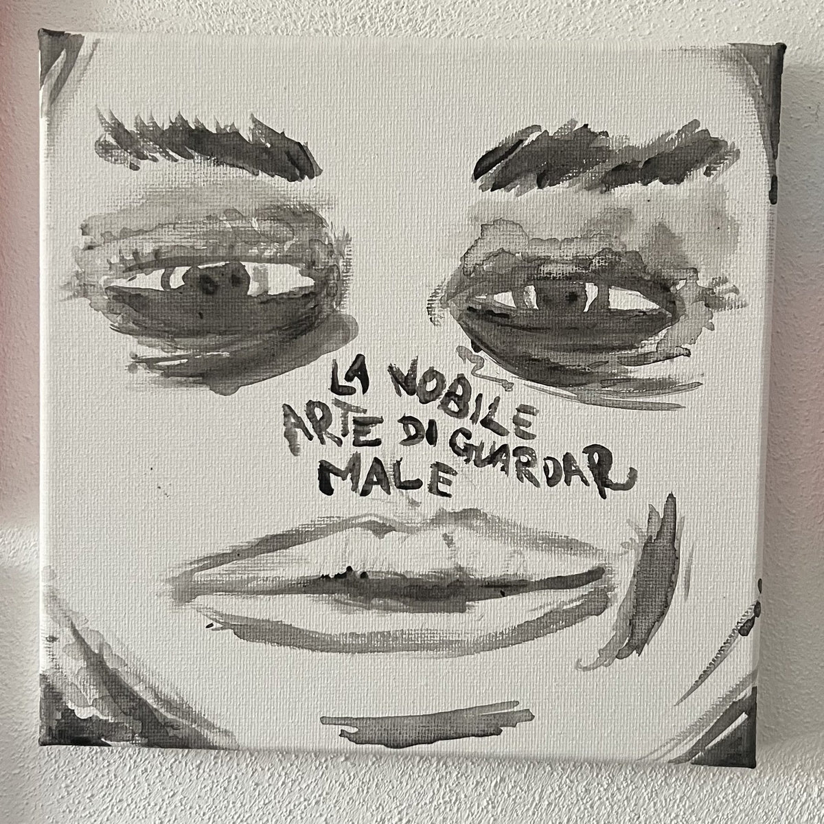 La nobile arte di guardar male — il quadro dal vivo, fotografato in atelier
